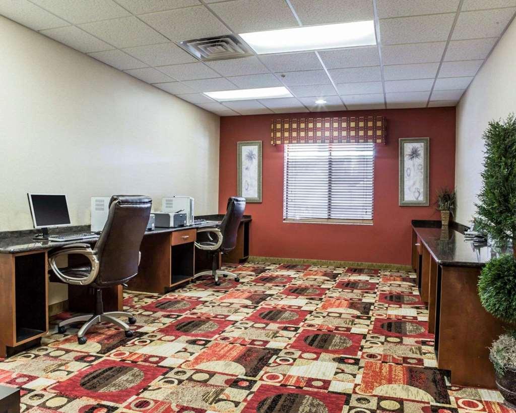 Fairfield By Marriott Inn & Suites Greensboro Coliseum Area Facilități foto